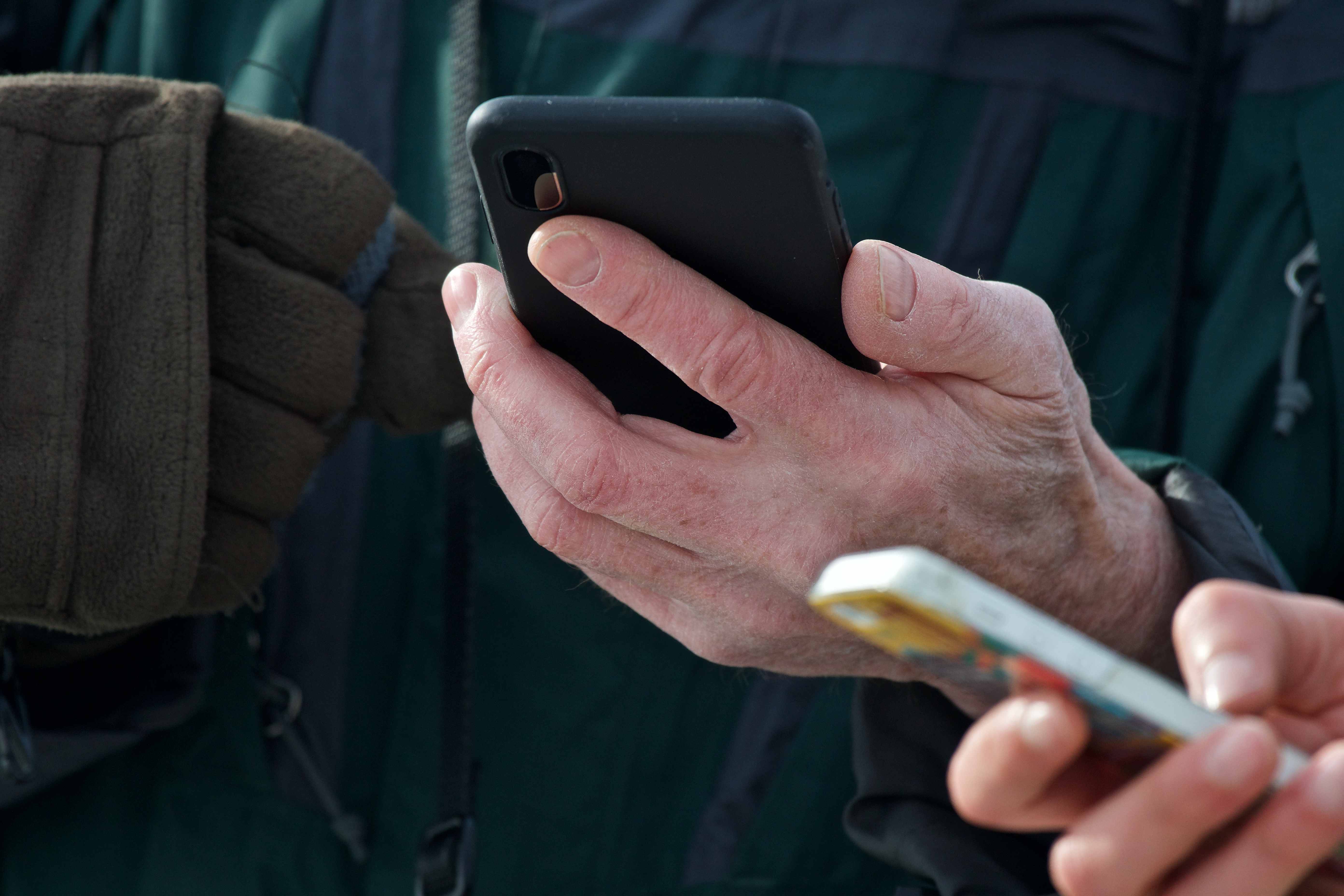 Проверка iPhone на наличие слежки