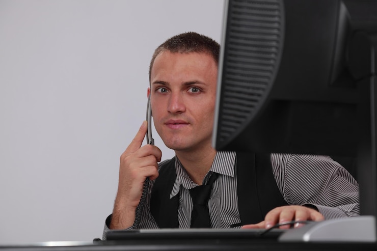 системный администратор helpdesk