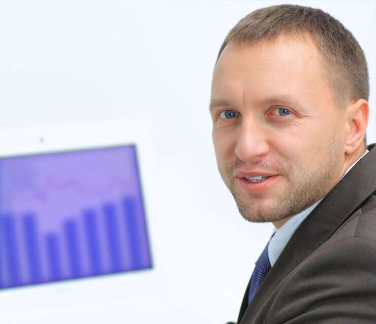 менеджер по трафику
