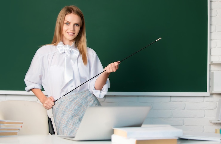 преподаватель начальных классов