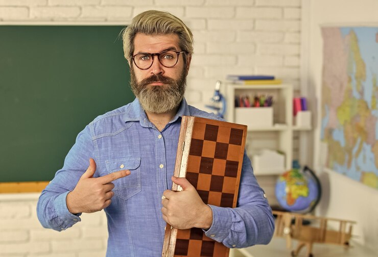 преподаватель по шахматам